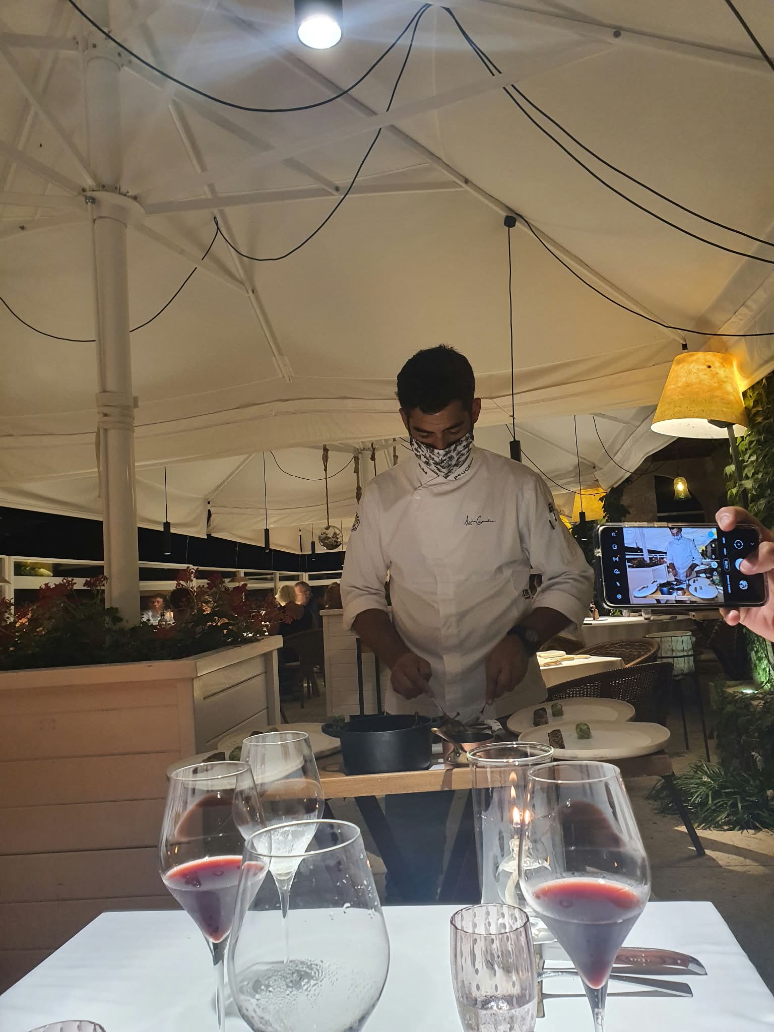 Chef serving at Andreu Genestra